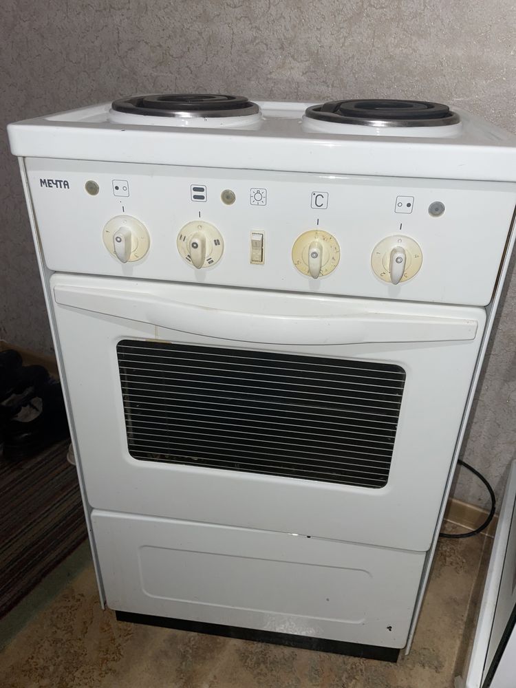 Продам Эл Плиту МЕЧТА. 25000