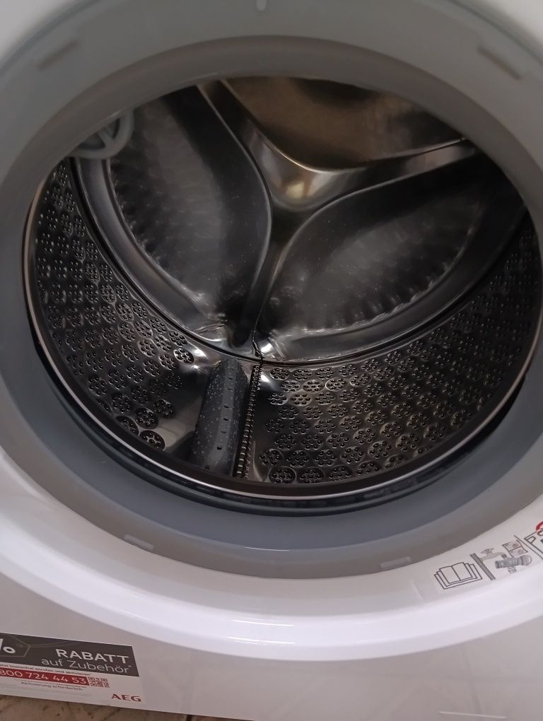 Пералня за вграждане АЕГ Aeg Series 7000 A+++ 7кг 2 години гаранция!