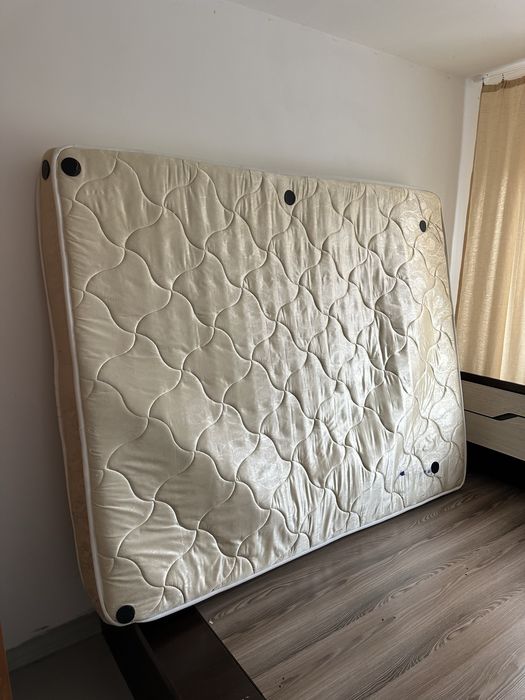 Отдам матрац бесплатно самовывоз