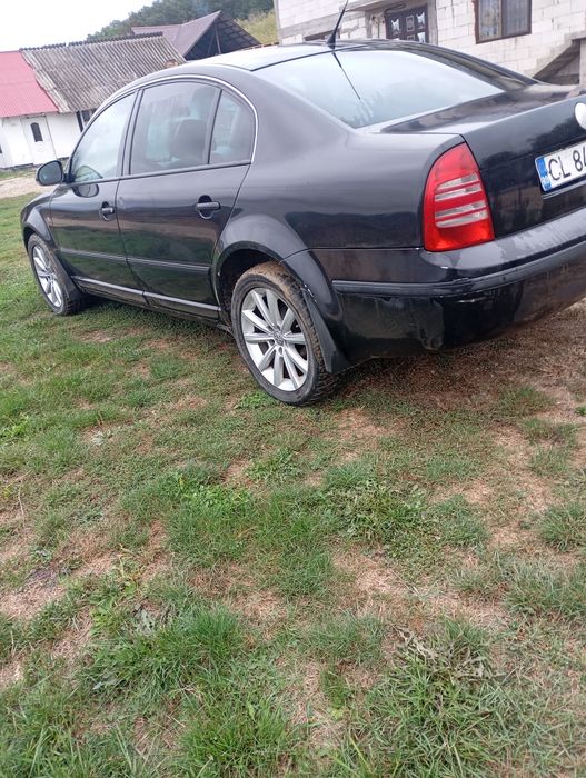 De vânzare Skoda superb