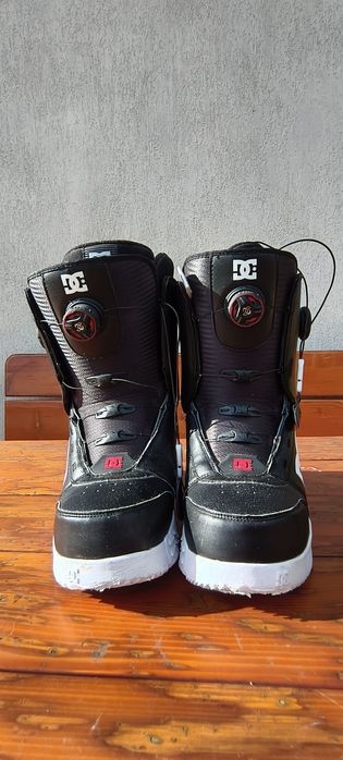 Boots Snowboard DC CONTROL in stare impecabila nr 44