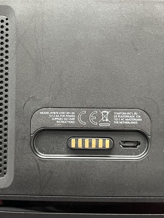 Vand GPS TOM TOM !!!