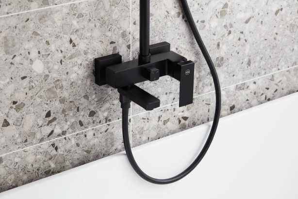 Душ за баня с чучур