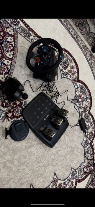Игровой руль PlayStation