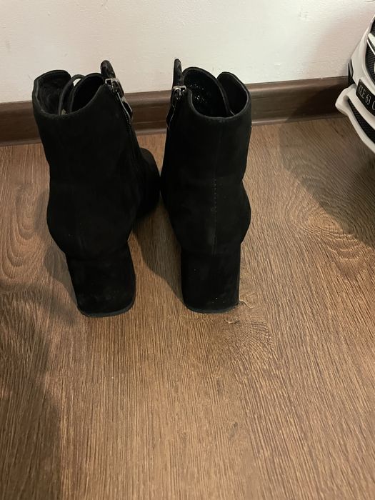 Ghete din piele naturala dama