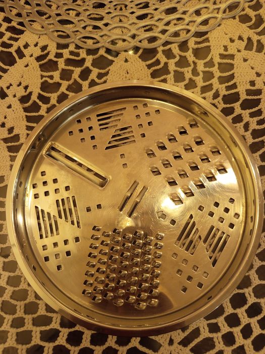 Ренде Цептер         .