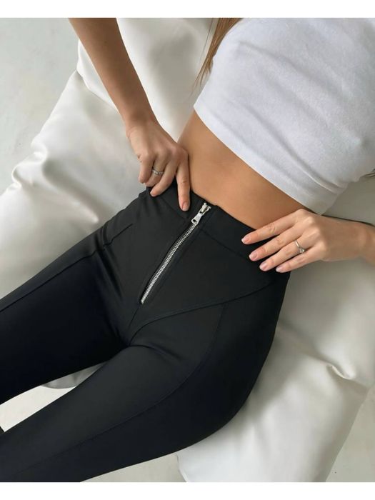 Елегантен модерен клин