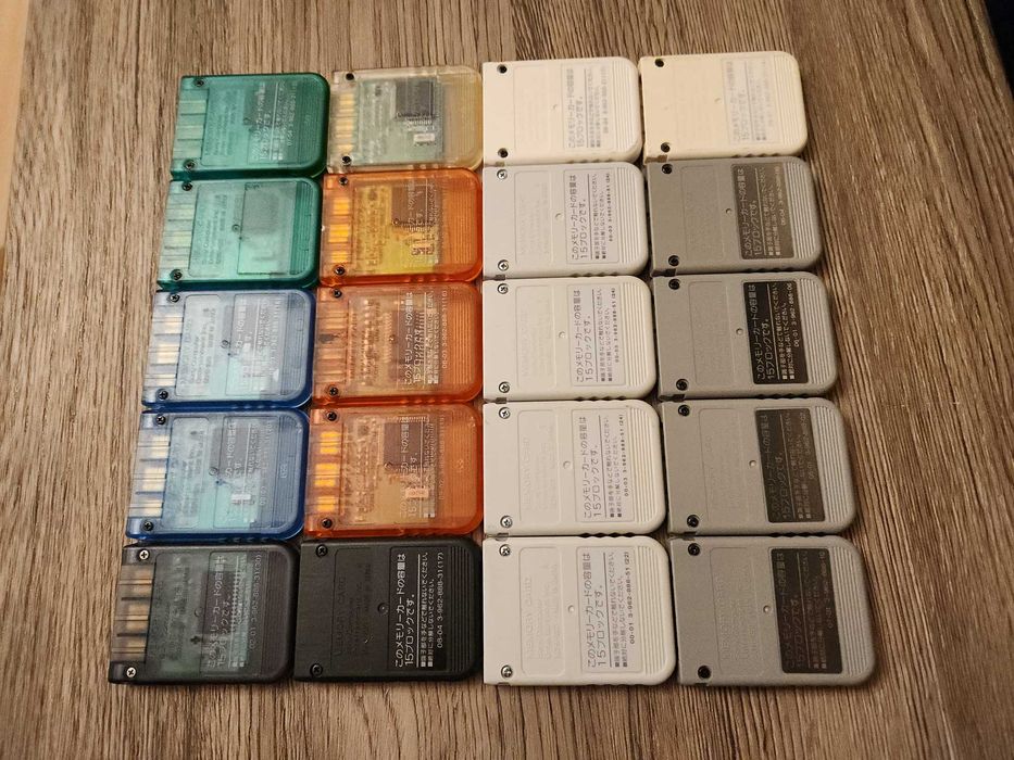 Lot carduri de memorie pentru PlayStation 1 (PS1)