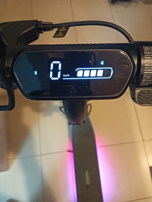 Trotineta electrica NINEBOT eKickScooter C2 Pro, 7 inch, negru-albastr