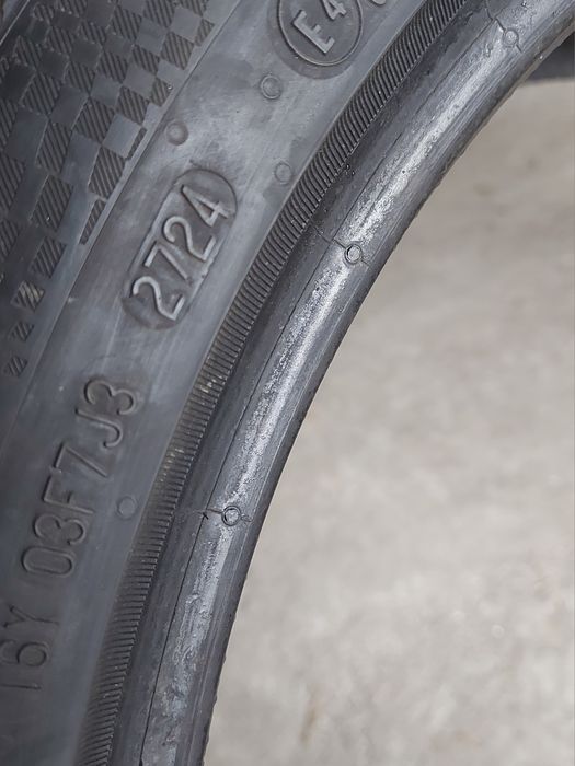Anvelope iarna 245 40 19 Continental Winter Contact • RunFlat