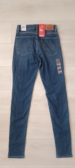 Blugi Levi Strauss dama