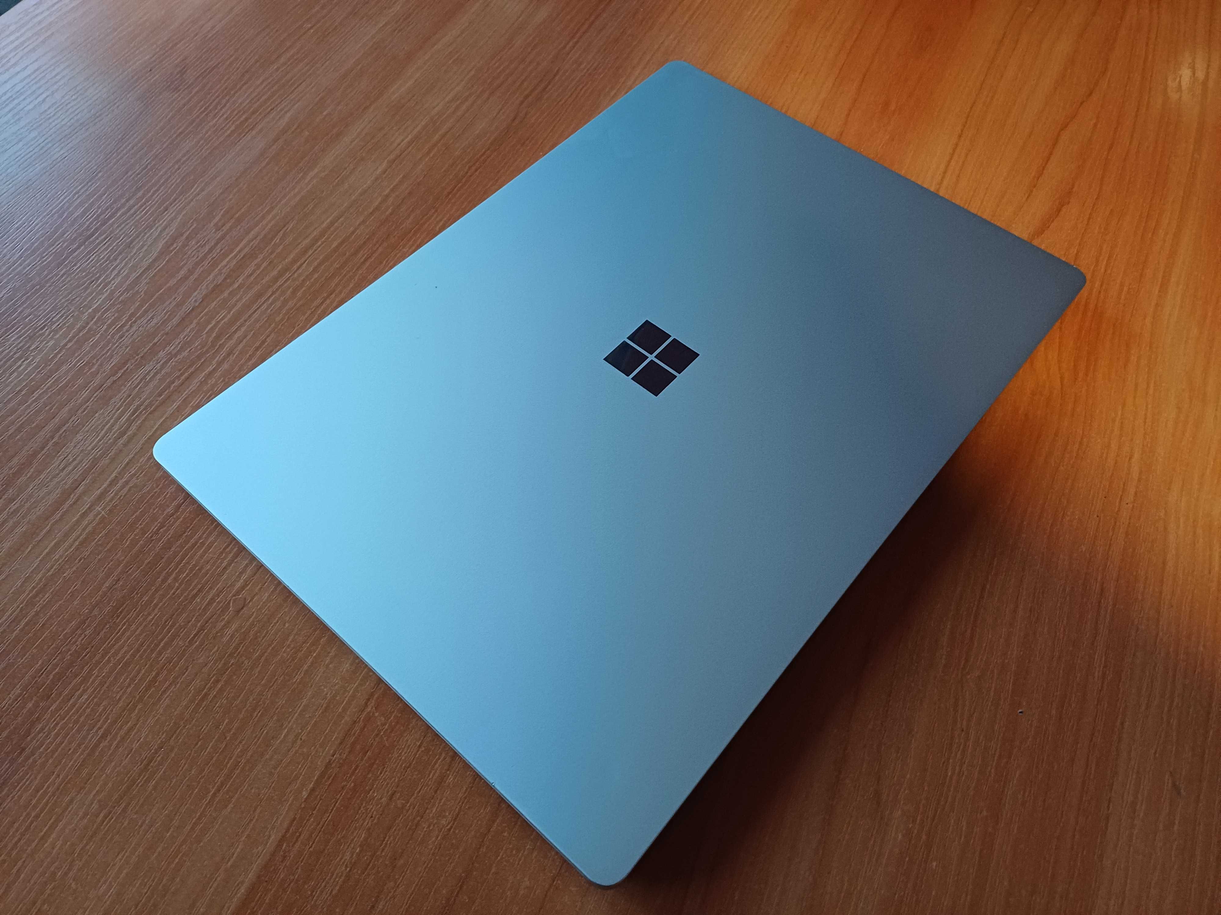 15" 2K IPS Тъч Microsoft SURFACE Лаптоп /RYZEN 5/8GB RAM/512GB SSD