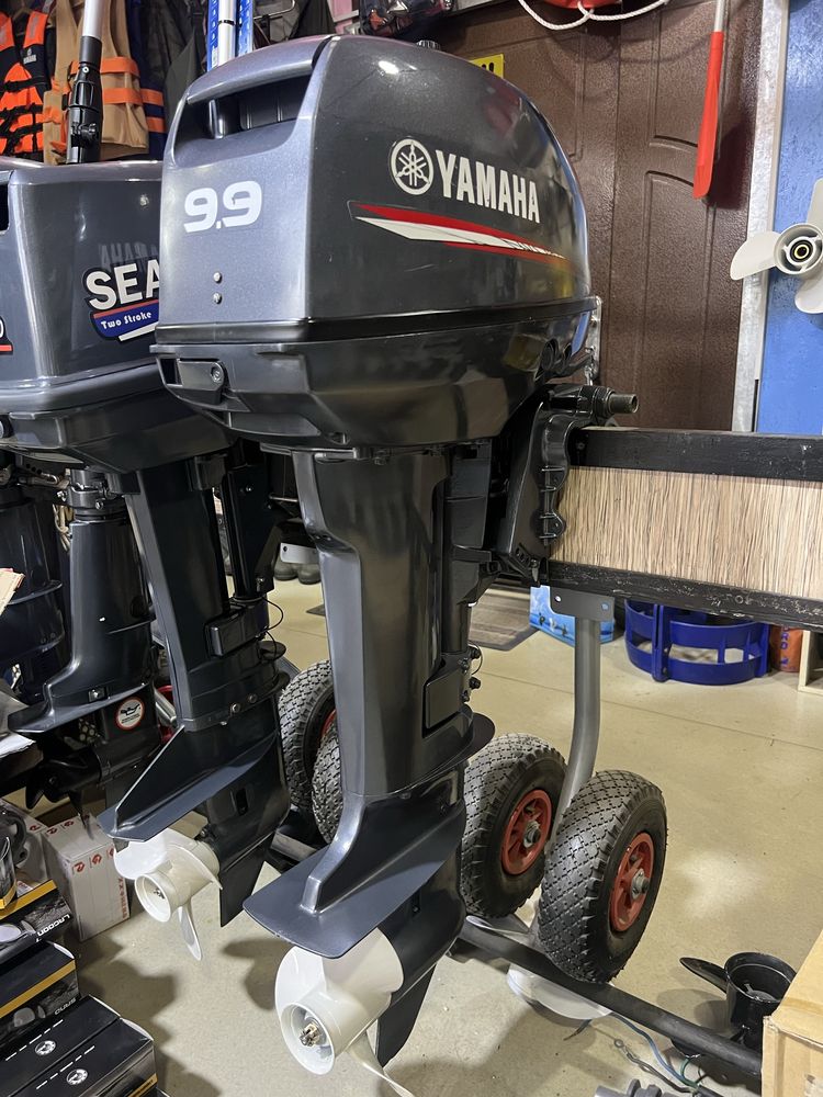 Лодочный мотор Yamaha 9.9 в отлично состоянии