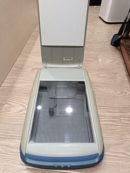 HP Scanjet 3500c – рабочий сканер + кабели, полностью комплект