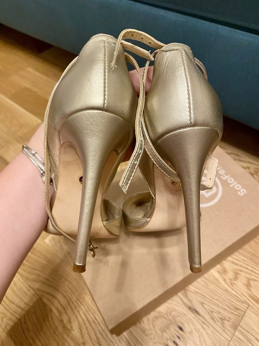 Pantofi cu toc din piele naturala 38