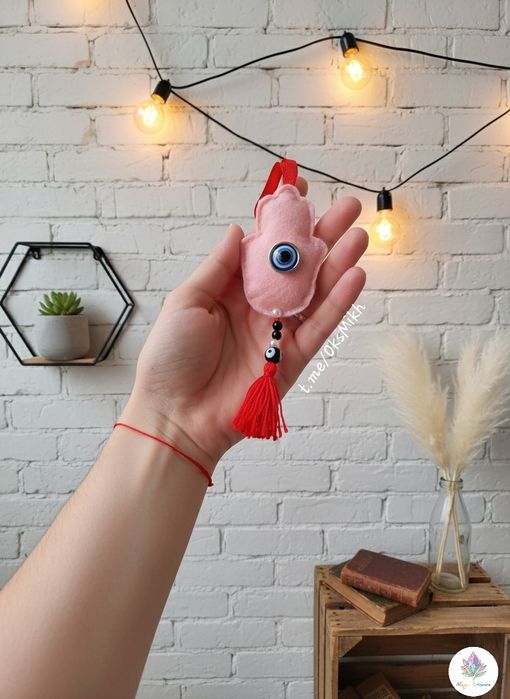 Подвеска хамса для дома.