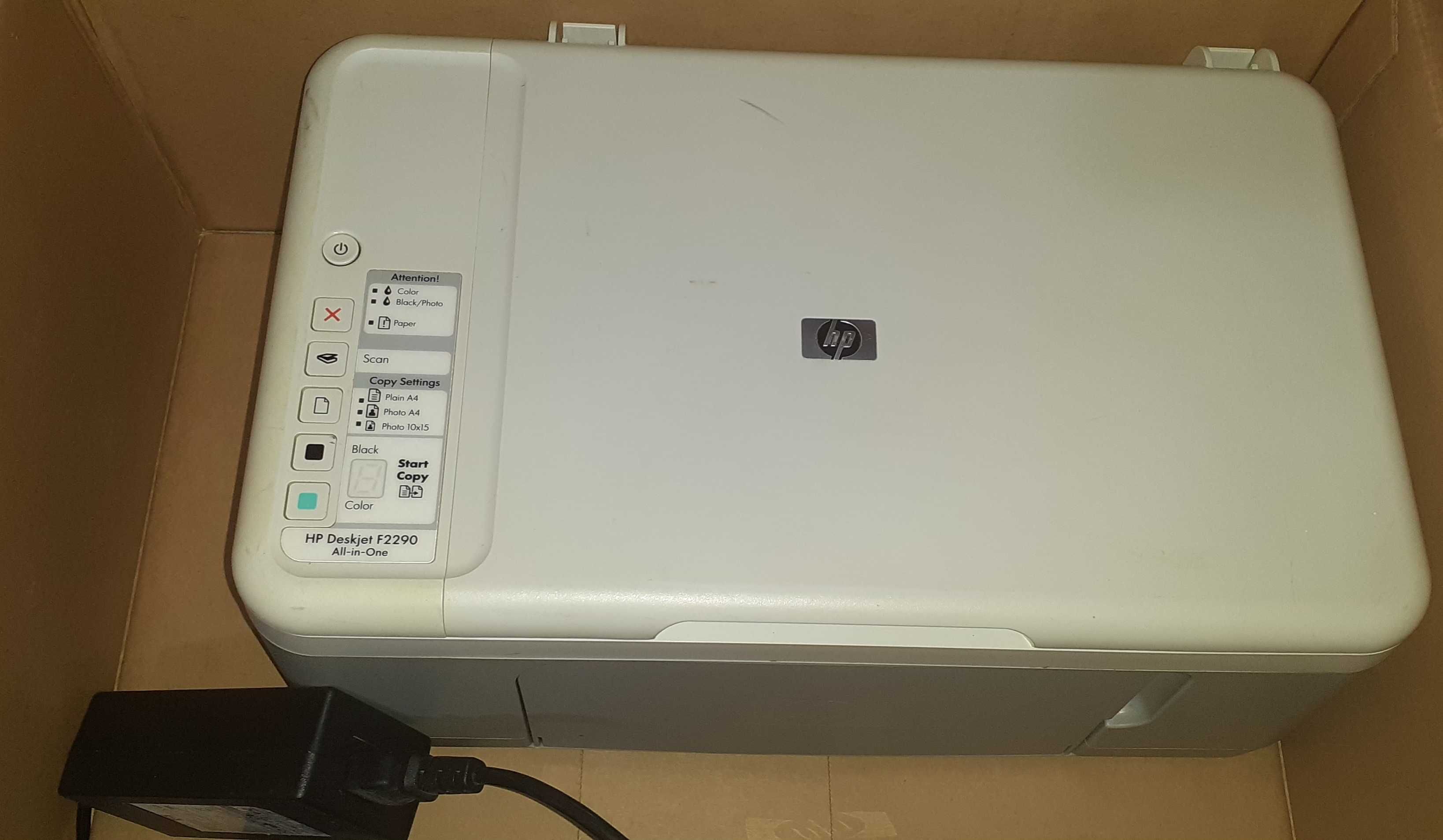 Imprimanta/Scaner HP Deskjet F2290 All-in-one