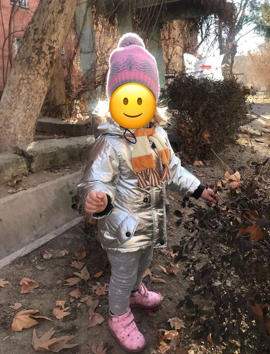 Куртка на девочку