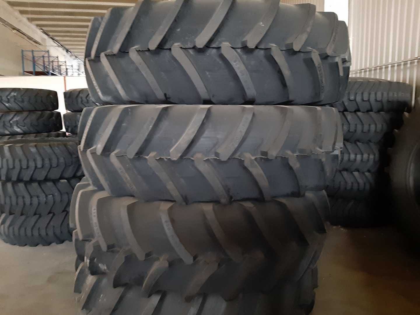 Anvelope noi radiale 650/85R38 marca ARMOUR pentru tractor spate