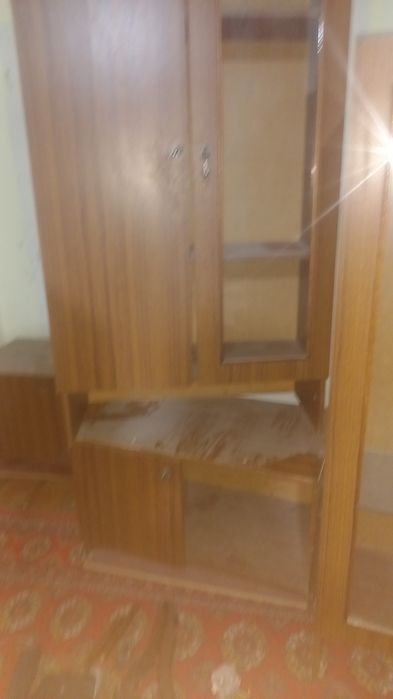 Hammasi 350 ming sòm