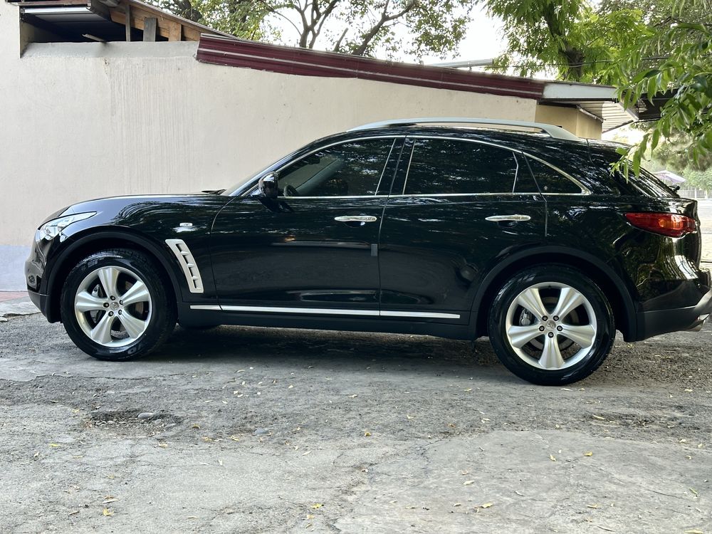 Infiniti fx 35