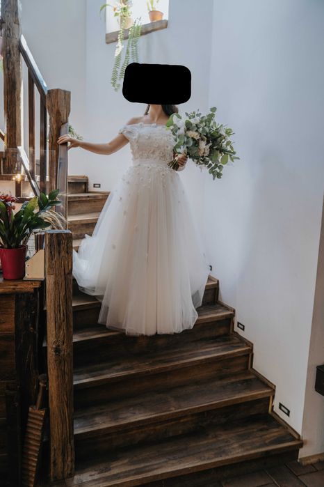 Vand rochie de mireasa