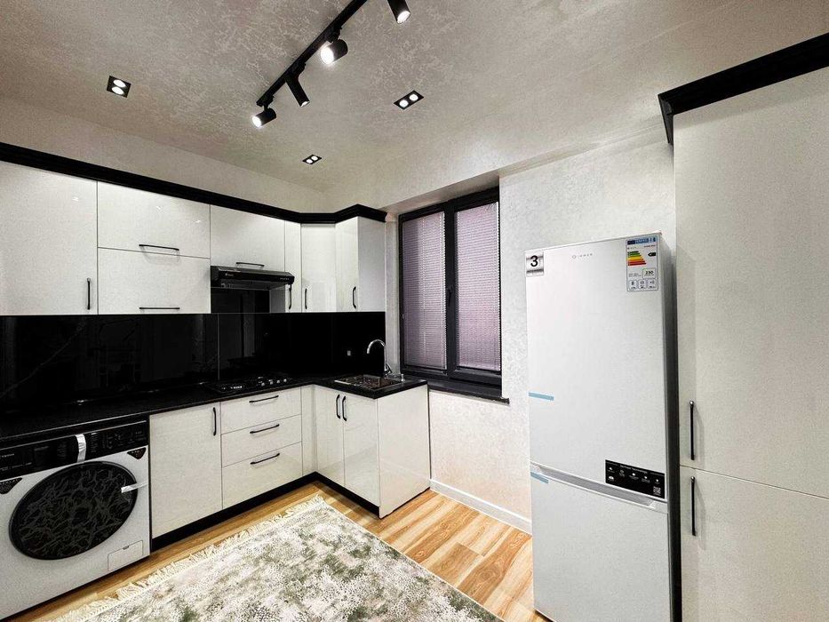 2х комнатная квартира на 4 этаже 45кв/м, в Самарканде