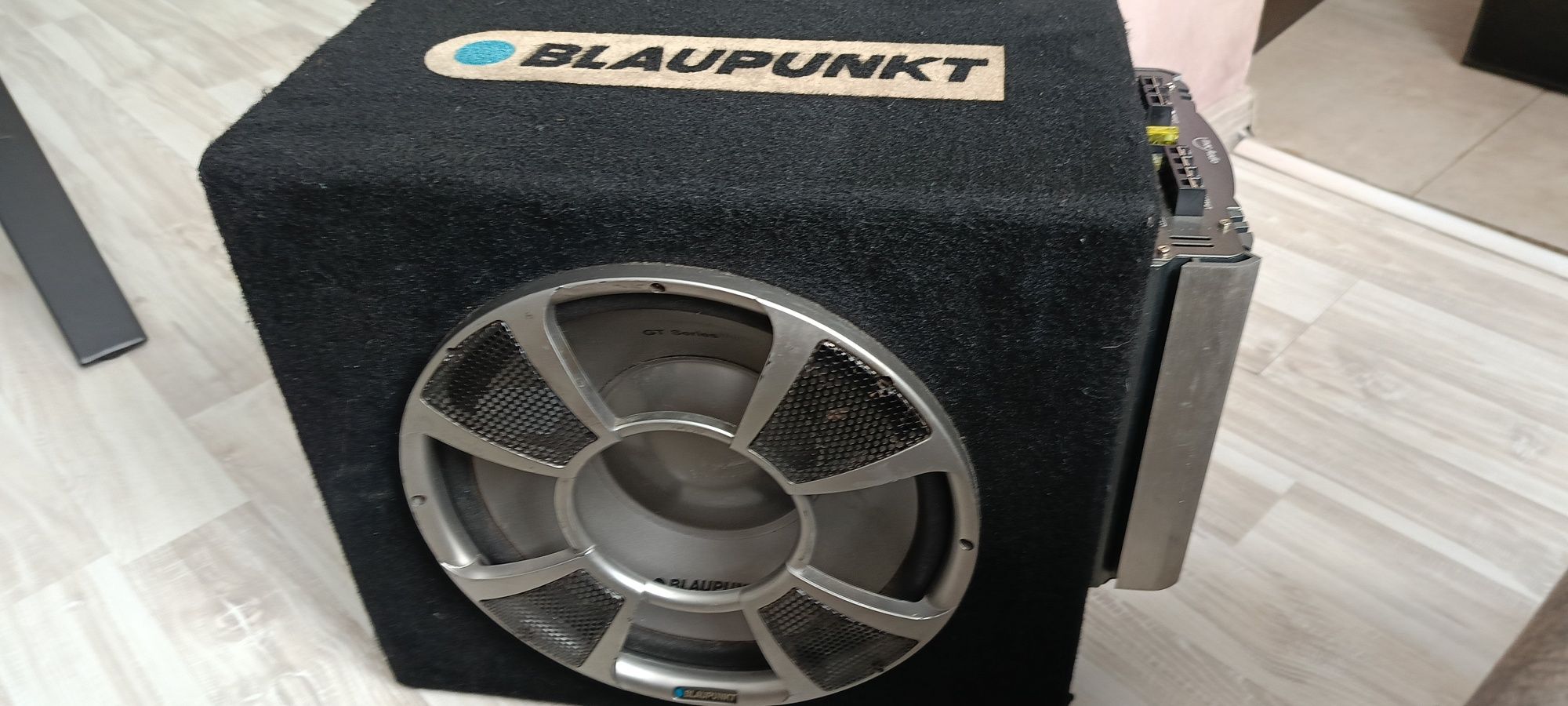 Субуфер blaupunk+ усилвател 100лв.