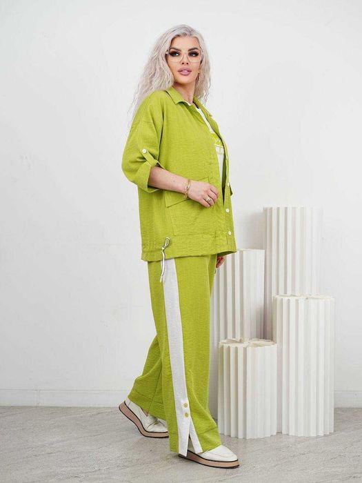 Женская спортивная тройка