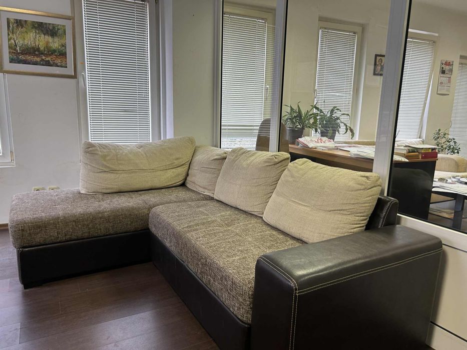 Разтегателен диван, използван