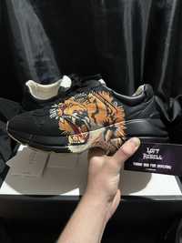 Gucci rhyton tiger size 42