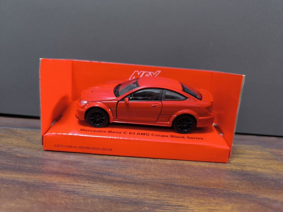 Колекционерски Метални колички Mercedes diecast 1/43 1/32 Мерцедес
