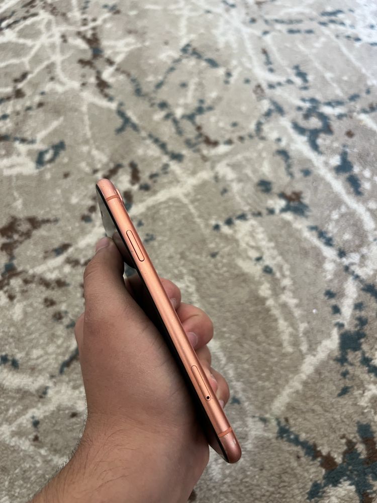 iphone xr sotiladi