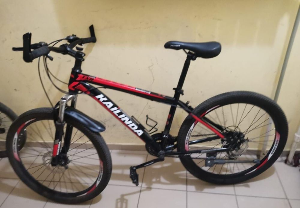 Продам велосипед 4 месяца