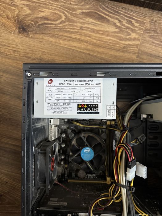 Vand PC i5 4460 RX580 +MONITOR