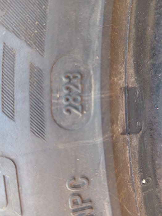 Гума Fortune, зимна 205/55R 16, 1 брой.