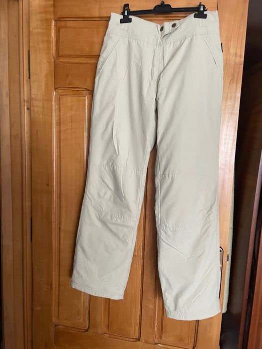 Pantaloni damă pentru sportul de iarnă