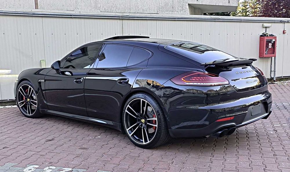 **Porsche Panamera GTS**/PDK/4X4/Distronic+/Trapa/Faruri Led/Jante 21`