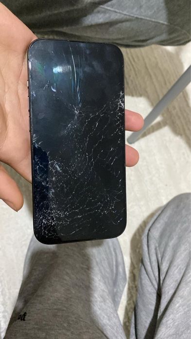 15 про есть все документы сломан чисто экран не чего не менялось