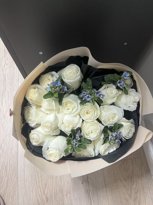 Цветы, белые розы