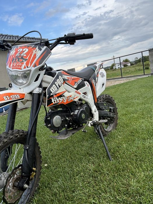 Vând kxd 125s pornire la buton