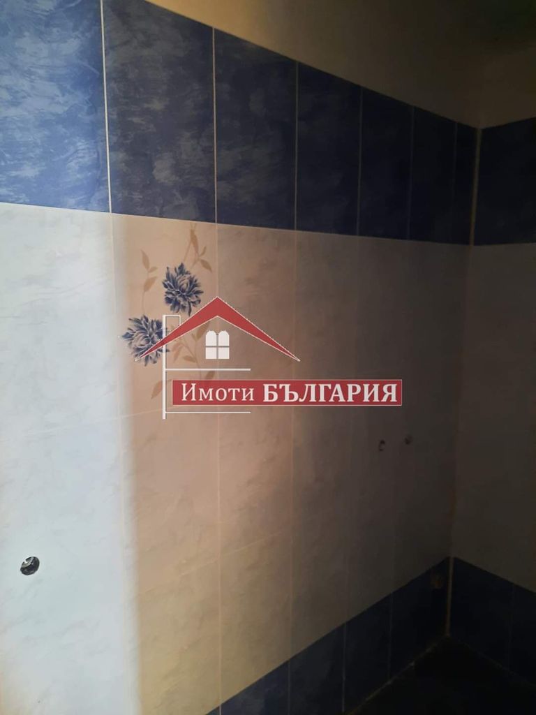 Продава се Къща в Карлово - 60 кв.м за 1148 €/кв.м - Снимка #9