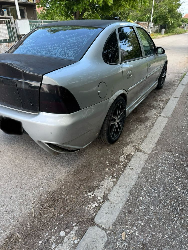 Opel vectra b цяла на части 2.0d 101 коня