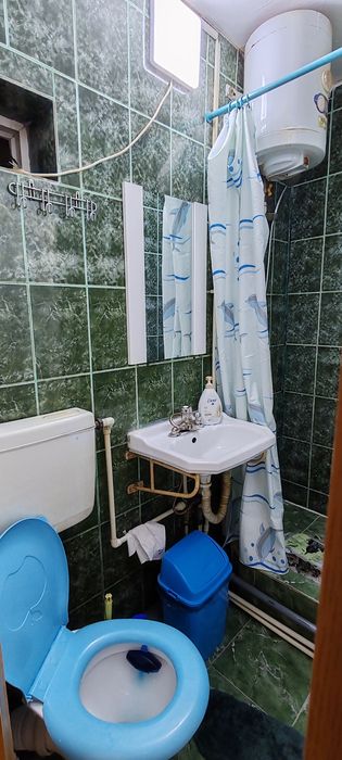 Închiriez cameră de cămin zona George Enescu