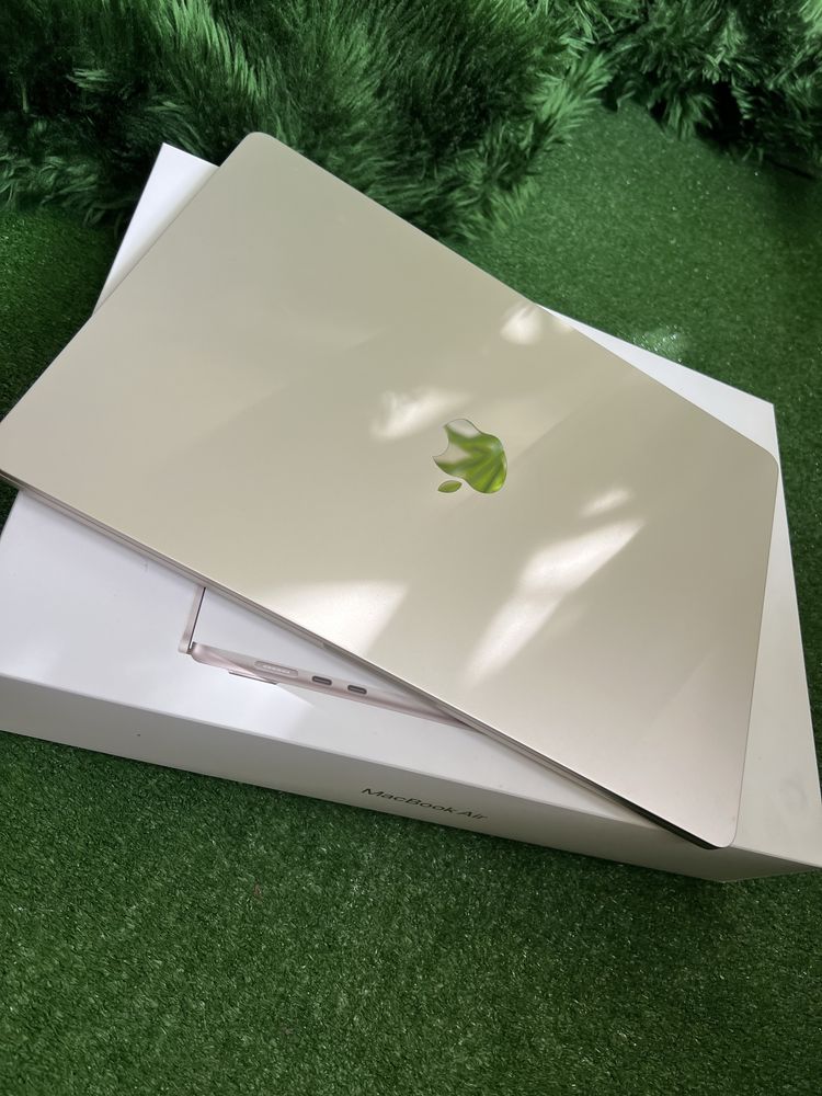 Macbook Air 15 “ 2025