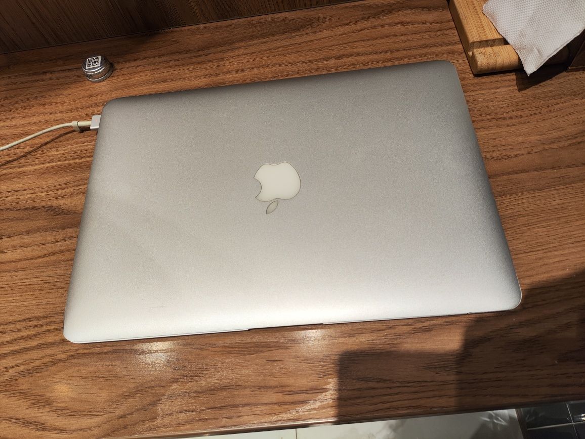 Macbook air 2017 Linux