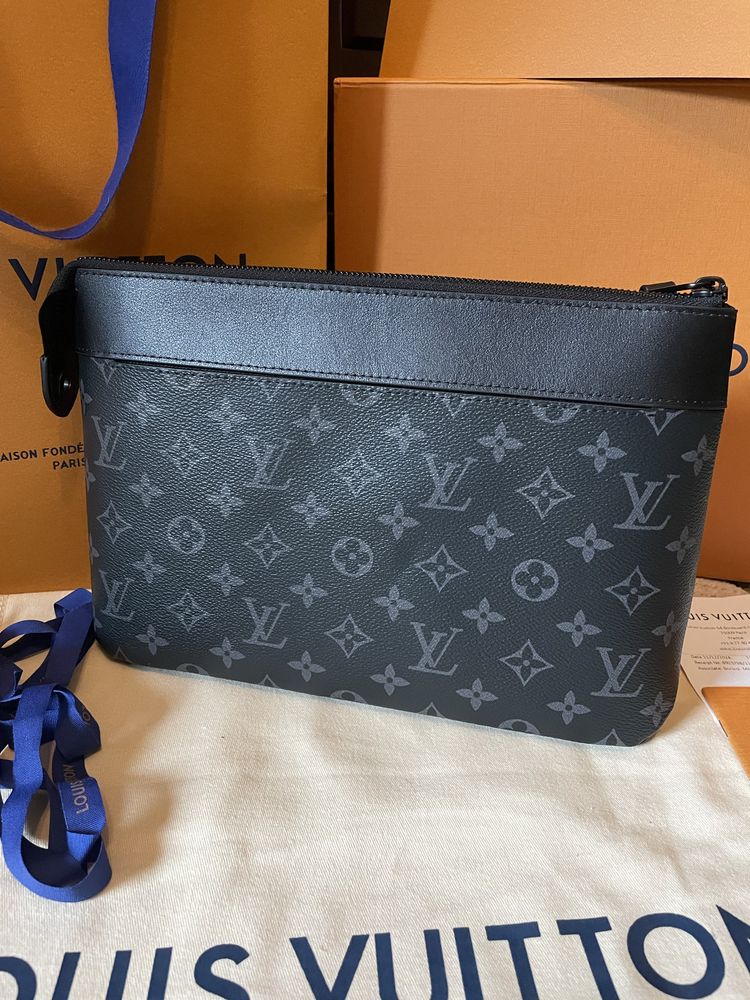 Louis Vuitton Pochette Voyage Souple