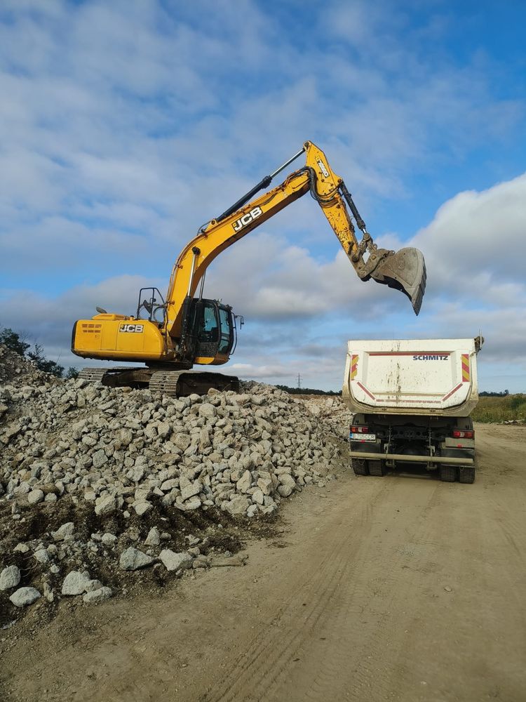 Excavator jcb js220 NLC 2015