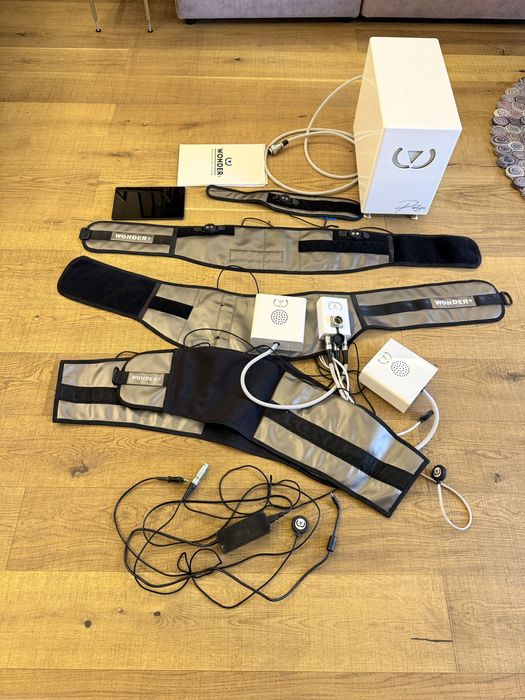 Wonder професионален уред за електростимулация - като нов !