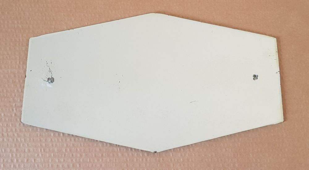 Oglinda pentru camera, mobila, baie.